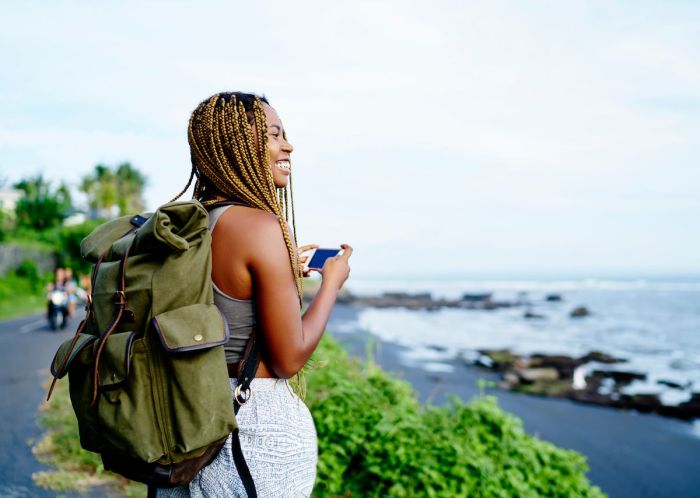 Women travel solo traveling alone safety tips Women travel solo traveling alone safety tips